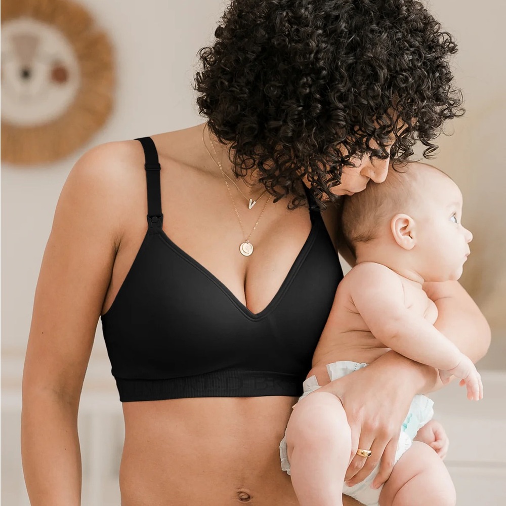 EUC Signature Sublime® Contour Maternity & Nursing Bra | Black - Busty (E-I)
